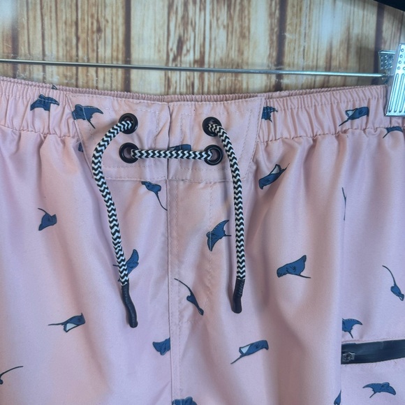 Sovereign Code Men’s Kahuna Stingray Print Swim Trunks Shorts Mauve Size Medium - Picture 5 of 12